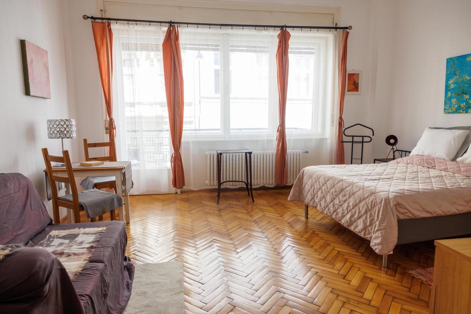 Studio With Terrace In Heart Of The City Budapest Esterno foto